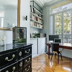 Bright Modern Flat Near The Louvre Museum