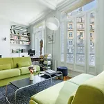 Bright Modern Flat Near The Louvre Museum