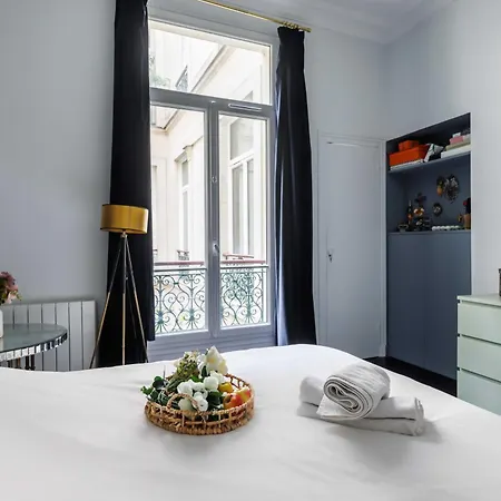 Bright Modern Flat Near The Louvre Museum Appartamento
