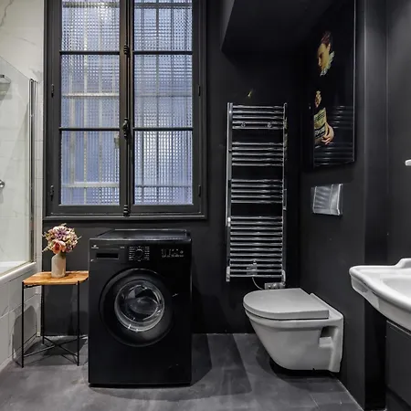 Bright Modern Flat Near The Louvre Museum Apartment